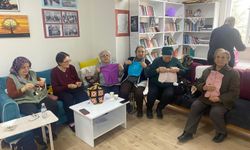 Koca Çınar müdavimlerinden Halk Market’e bayram hediyesi