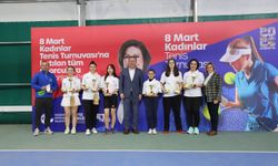 8 Mart Kadınlar Tenis Turnuvası coşkuyla tamamlandı
