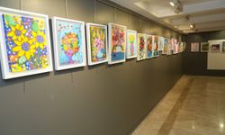 'Renklerin Çocuk Hali' sergisi açıldı