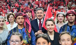 Atatürk’ü Anma, Gençlik ve Spor Bayramı coşkuyla kutlandı