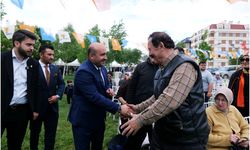 AK Parti Eskişehir Teşkilatı, Dede Korkut'ta bayramlaştı
