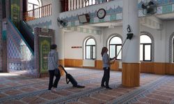 Camiler bayram namazına hazırlanıyor
