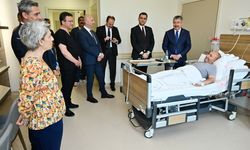 Vali Yılmaz'dan İl Jandarma Komutanı Demir’e geçmiş olsun ziyareti