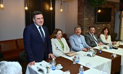 Görev yerleri değişen Üzeyir Karakülah ve kaymakamlara veda programı düzenlendi
