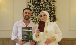 Sevgileri Kent Korusu'nda kök salacak