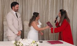 Hayatlarını özel tarihte birleştirdiler