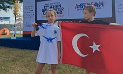 Minik sporcu Zeynep, Endonezya'dan başarıyla döndü