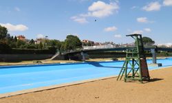 Kentpark yapay plajında kapsamlı bakım yürütülüyor