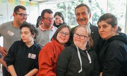 Gökkuşağı Kafe 15 yıldır hayatlara dokunuyor