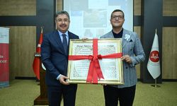 Eskişehir'de 'Peygamberimiz ve Güzel Ahlak' konferansı düzenlendi
