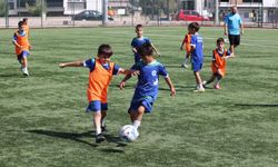 Çocuklar futbol yaz okulunu çok sevdi