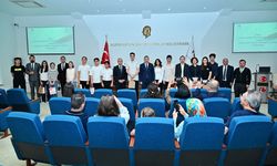 YKS ve LGS'de tam puan yapan öğrenciler bir araya geldi