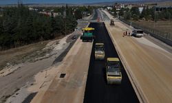 Büyükşehir'den 100. Yıl Bulvarı'na asfalt çalışması