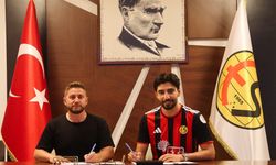 Eskişehirspor, Emre Sarıkaya'yı renklerine bağladı!