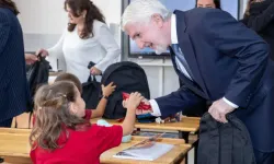 TEI'den Mahmudiye'deki öğrencilere kırtasiye desteği