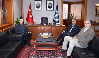 ESOGÜ eski Rektörü Gönen, Rektörü Adıgüzel'i ziyaret etti