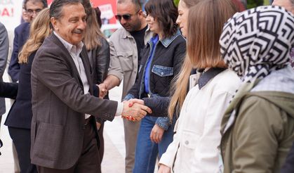 Başkan Ataç, belediye personeli ile bayramlaştı
