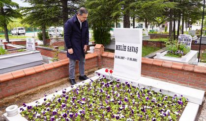Melih Savaş kabri başında anıldı
