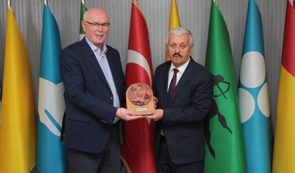 Kazım Kurt’tan ESOB Başkanı Karamanlı’ya “hayırlı olsun” ziyareti