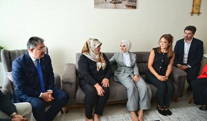 Bakan Göktaş'tan şehit Fatih Dalgıç'ın ailesine anlamlı ziyaret