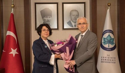 ESOGÜ Rektörü Prof. Dr. Emine Gümüşsoy, görevi devraldı