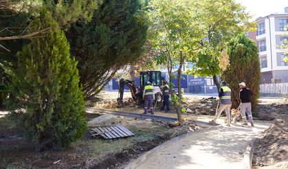 Tepebaşı'ndaki parklar bir bir yenileniyor