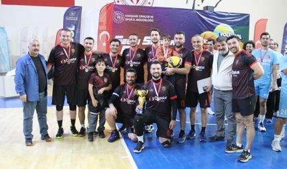 Sağlıkçılar 4. Kamu Spor Oyunları'nda şampiyon oldu