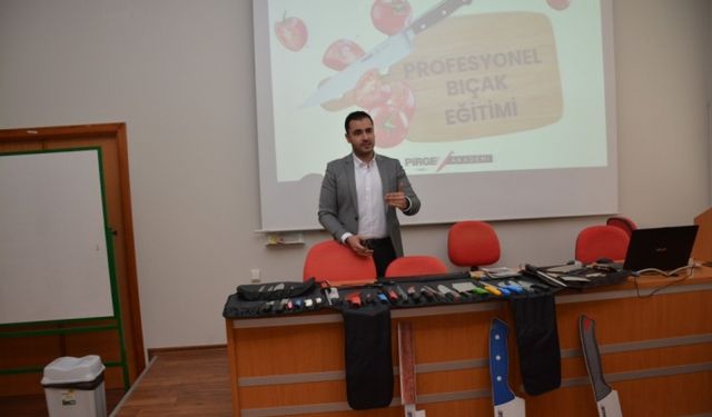 EMYO'da profesyonel bıçak kullanım eğitimi verildi