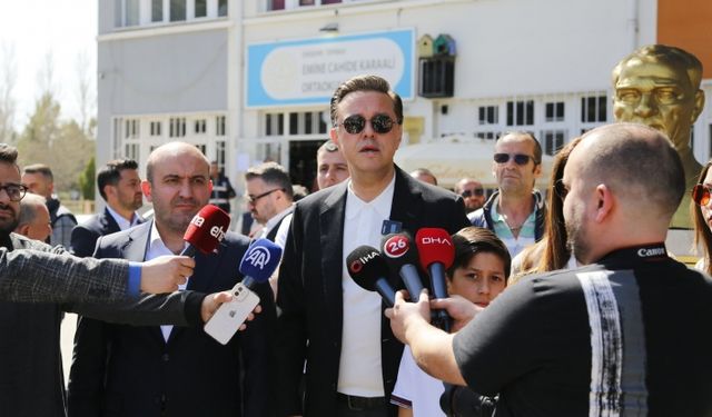 Nebi Hatipoğlu: "Ayşe Ünlüce'yi tebrik ediyorum"