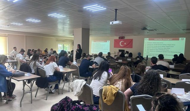 İl Ambulans Servisi personeline kalite toplantısı