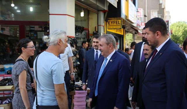 Mustafa Destici Hamamyolu'nda halkla buluştu