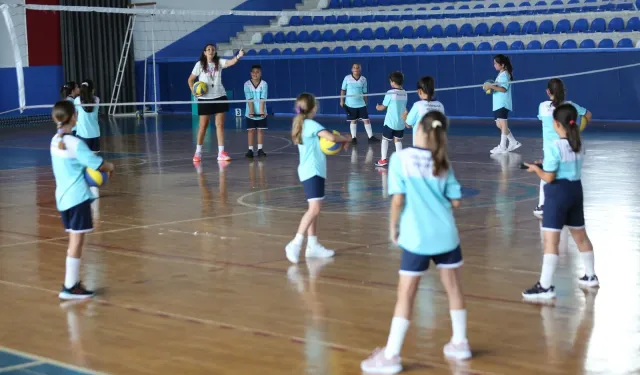 Çocuklar Yaz Spor Okulları ile tatili dolu dolu geçirecek