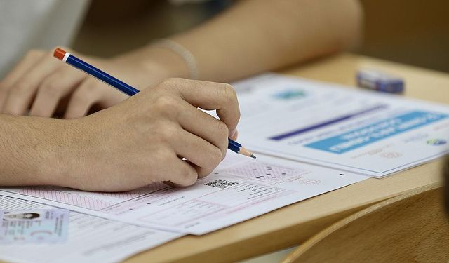 Vali Aksoy YKS öğrencilerine başarılar diledi