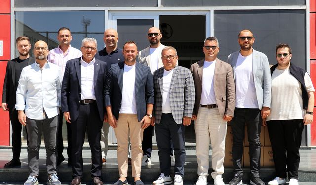 Başkan Küpeli'den Eskişehirspor'a ziyaret