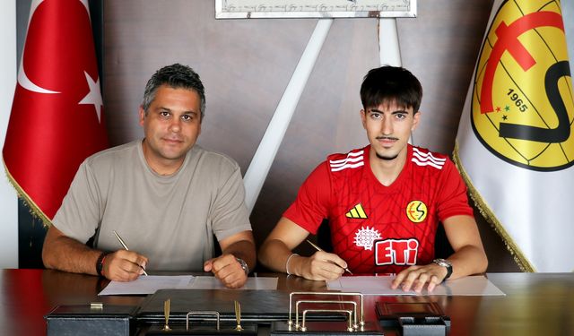 Eskişehirspor Berk Zerenman ile yeniden anlaştı