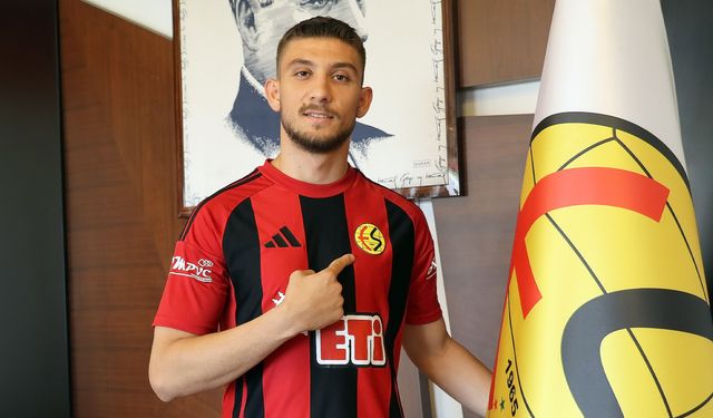 Eskişehirspor Cem Güzelbay'ı renklerine bağladı