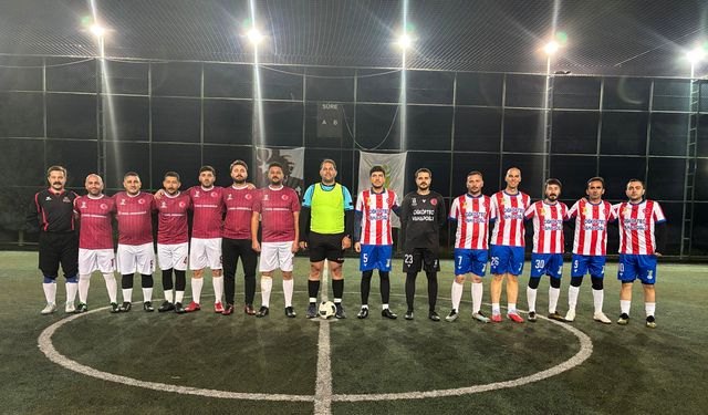 Futbol turnuvasında yarı final heyecanı yaşandı