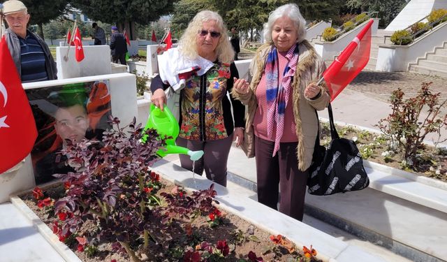 Koca çınarlardan anlamlı ziyaret