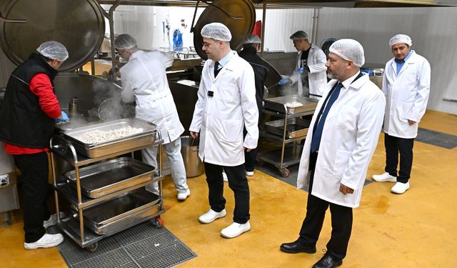 Anadolu Üniversitesi yemekhanesi detaylarıyla tanıtıldı