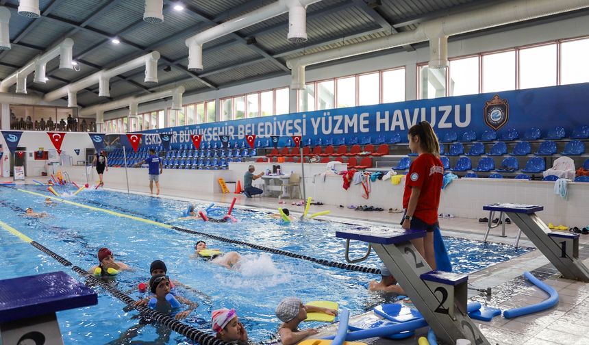 Yüzme kursu kayıtları başlıyor!