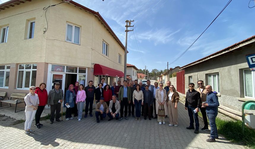 Eğitimlerle verimli üretim sağlanıyor