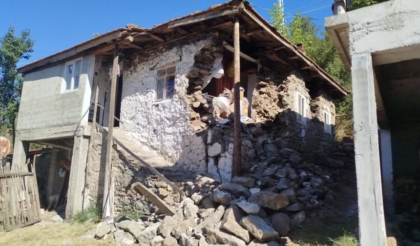 Tepebaşı ekipleri deprem bölgesinde