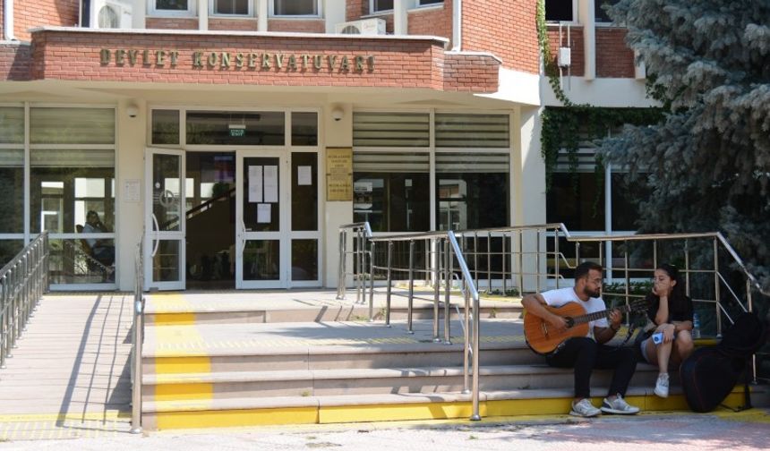 Anadolu Üniversitesi Devlet Konservatuvarına rekor başvuru