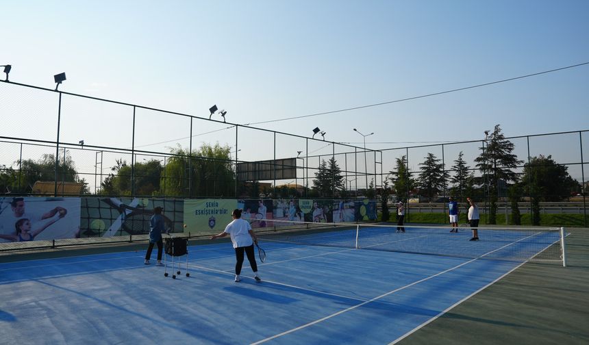 Batıkent Tenis Kortlarında yetişkin kayıtları başlıyor