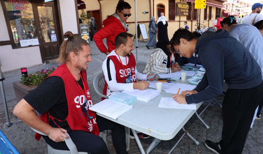 Oryantiring yarışları renkli görüntülere sahne oldu