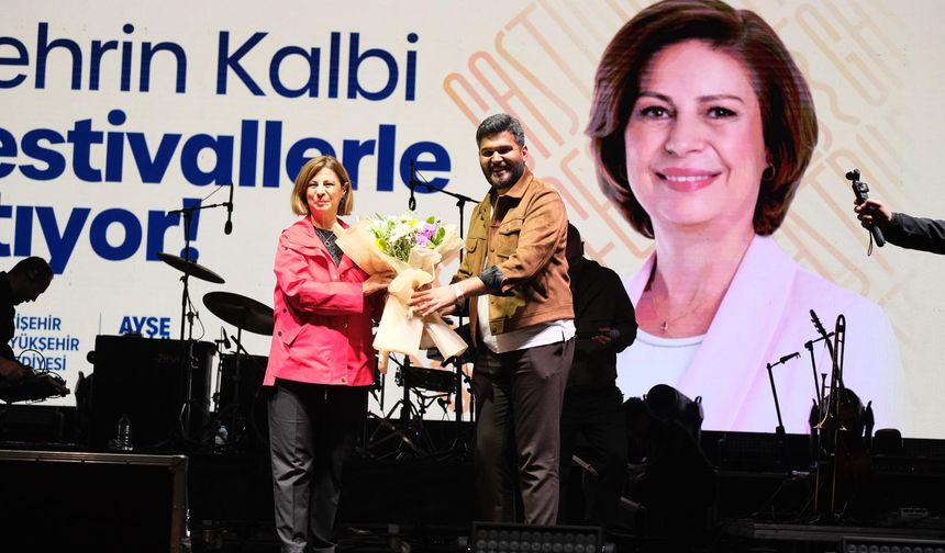 Ayşe Ünlüce'den festival alanı müjdesi