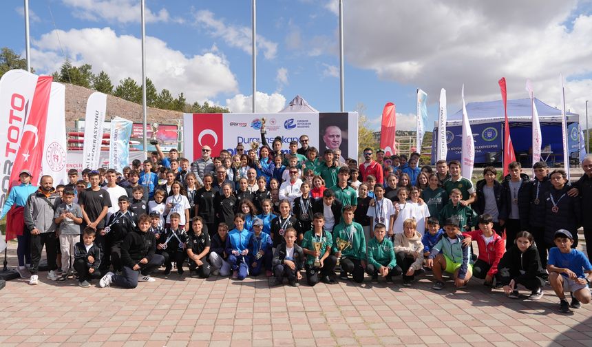 Başkan Ünlüce: “Kentlerimizin geleceğini birlikte inşa ediyoruz.”