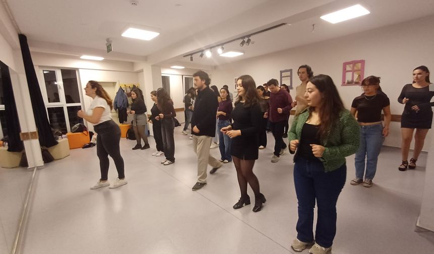 Ceren Özdemir Adalar Gençlik Merkezi’nde güz döneminde kapılarını açtı