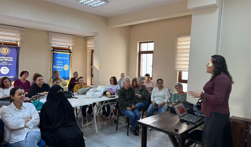 Kadın sağlığına dair farkındalık semineri düzenlendi