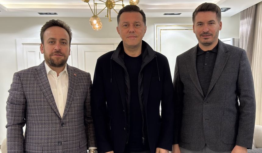 Hatipoğlu ilçe başkanları ile buluştu